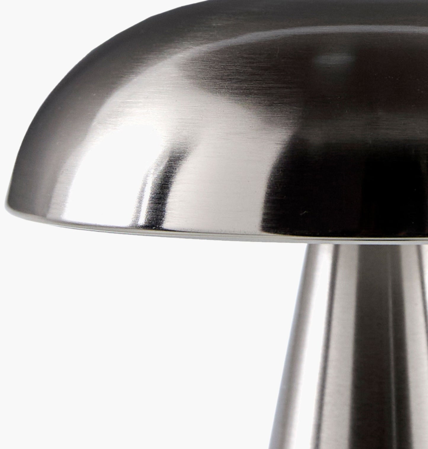 FURNAS WIRELESS LAMP